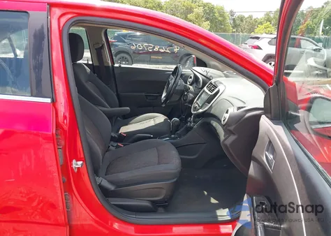 2017 Chevrolet Sonic Lt Auto z USA, uszkodzony, nr VIN 1G1JD5SB7H4105801